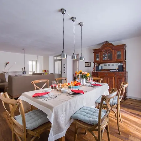 Colonno Sleeps 8 * Sala Comacina