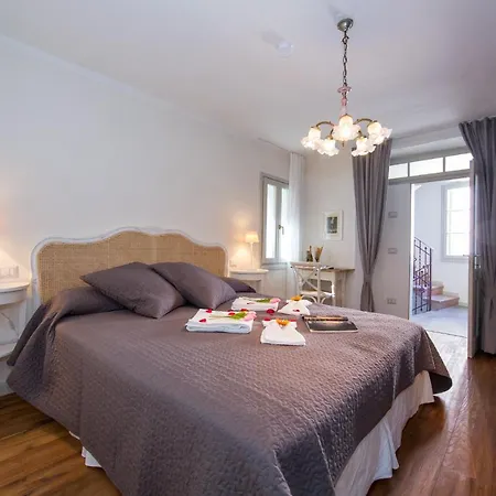 Colonno Sleeps 8 Sala Comacina