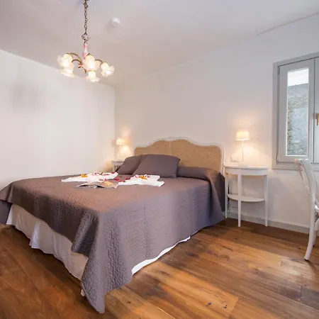 Colonno Sleeps 8 *